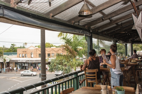 Balcony Bar And Restaurant