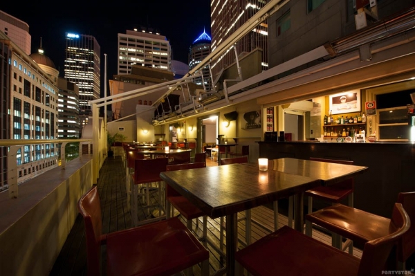 The Metropolitan Hotel