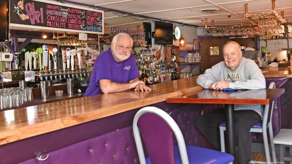 The Purple Pub