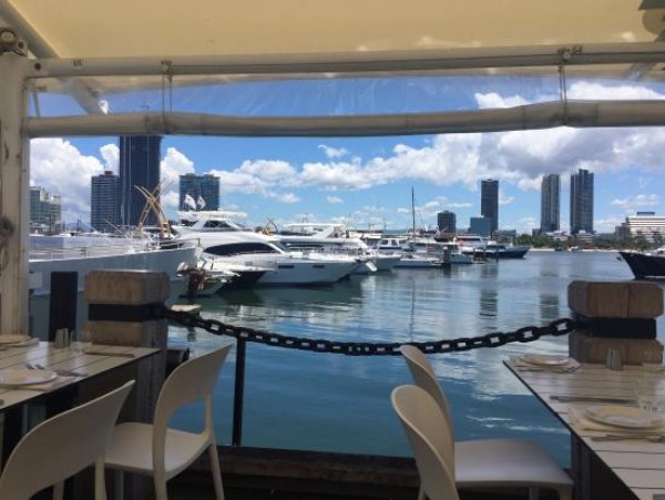 Omeros Bros Seafood Restaurant